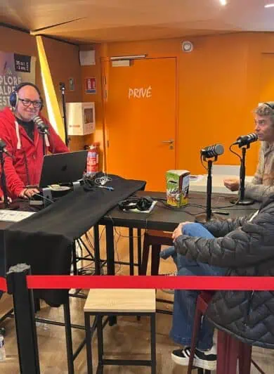 L'équipe de Medialab Factory en direct radio pour le Xplore Alpes Festival.